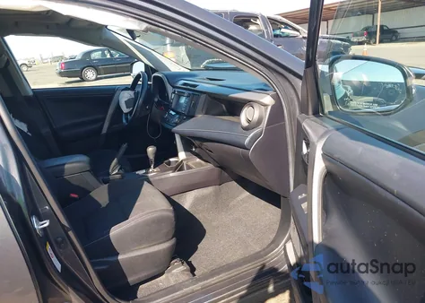 2018 Toyota Rav4 Xle from USA, damaged, VIN 2T3WFREV6JW484903